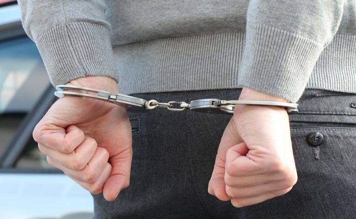 В Москве задержан мужчина, насильно удерживавший женщину в квартире В Москве задержан мужчина, насильно удерживавший женщину в квартире