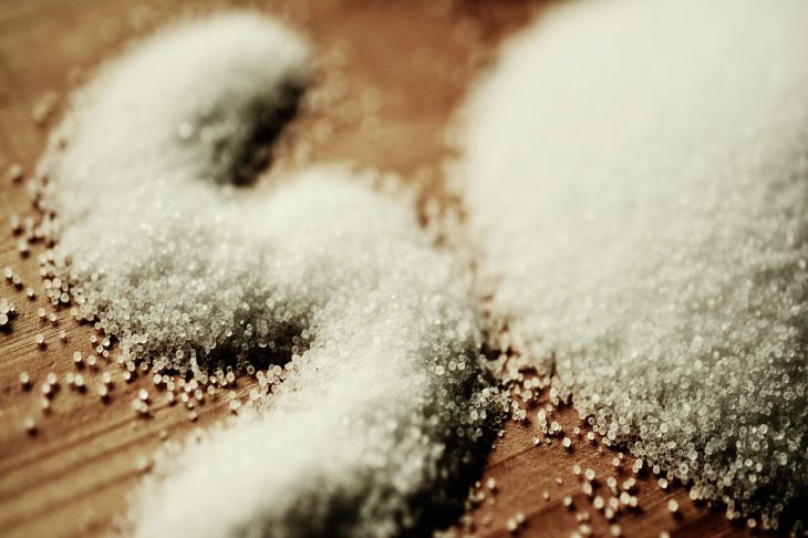 Диетологи разрушили миф о пользе исключения соли из рациона