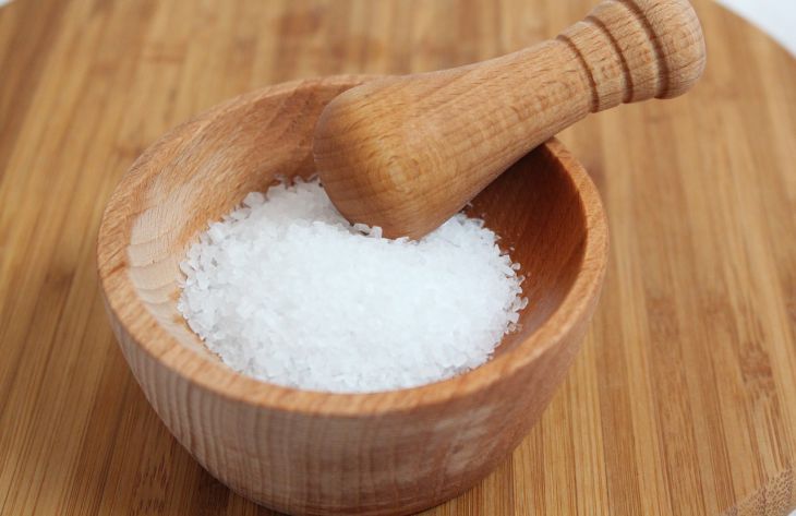 6 главных причин, почему у вас чрезмерная тяга к соленым закускам