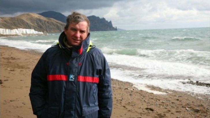 Он был визионером славянских народов. В Сербии назовут улицу в Белграде именем погибшего вместе с главой МЧС режиссёра Александра Мельника 4