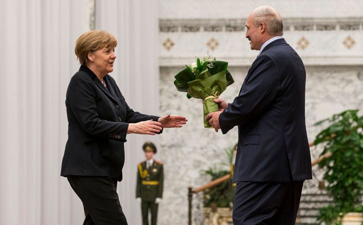 Меркель Лукашенко