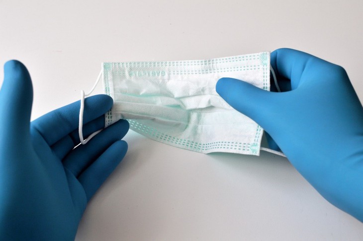 В Швейцарии пройдут испытания вакцинного пластыря от COVID-19