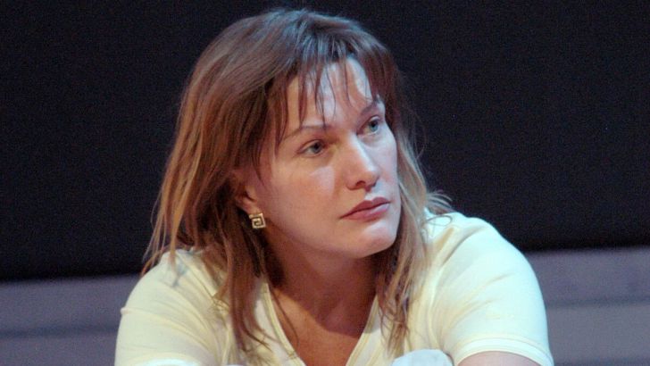 Елену Проклову после инсульта перевели из реанимации в палату Проклова