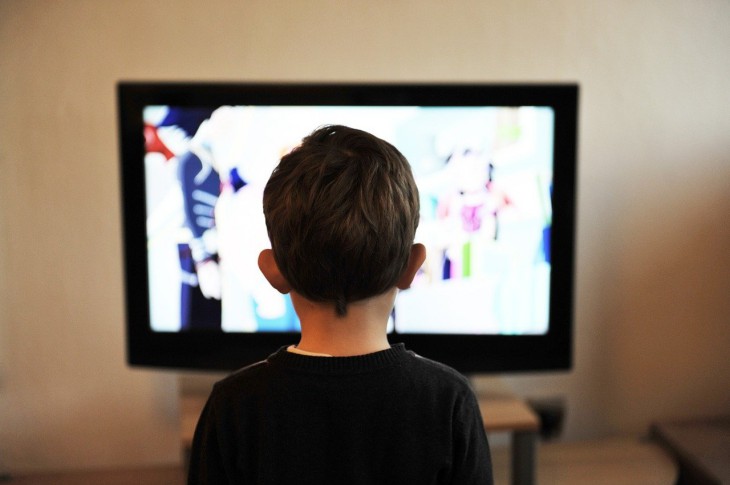 Длительный просмотр телевизора повышал вероятность развития тромбоза