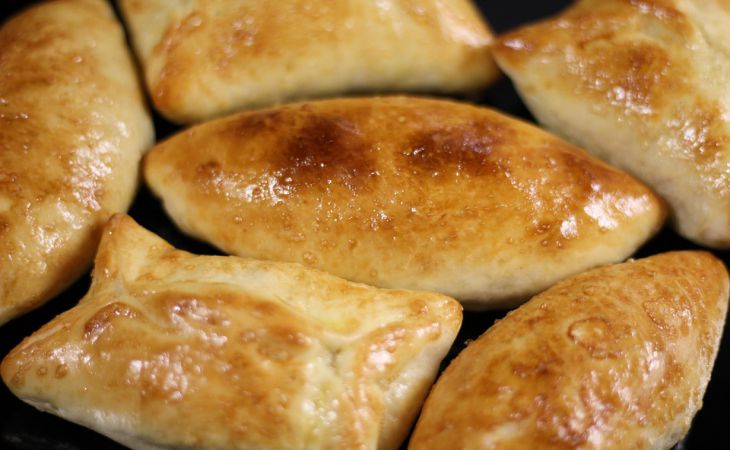 Пирожки «по-польски»: рецепт вкуснейшего блюда с рыбой и грибами Пирожки «по-польски»: рецепт вкуснейшего блюда с рыбой и грибами