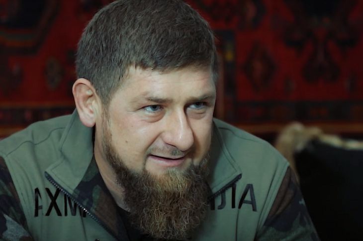 какое звание у кадырова. кадыров рамзан ахматович. генералы рамзана кадырова 2022. рамзан кадыров и доку умаров. кадыров 2020.