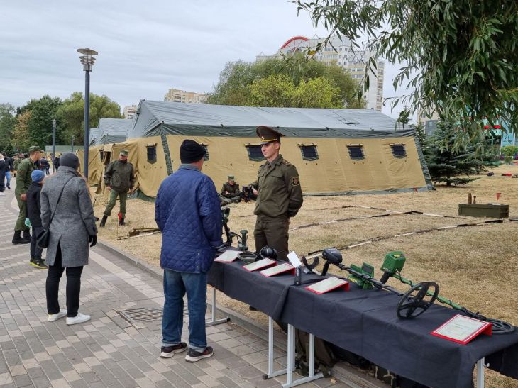 военные, солдаты