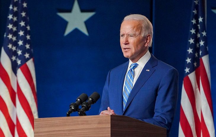 В США призвали Байдена начать переговоры после речи Путина Байден