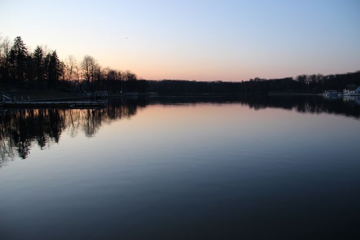 Россия вошла в пятерку лидеров по восстановлению внутреннего туризма. Ситуацию прокомментировал замглавы РСТ река