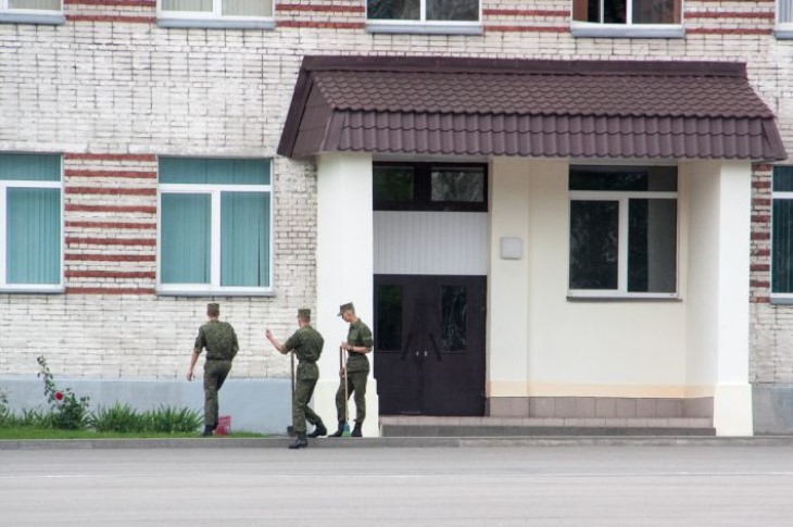 Армейская 74. Военкомат. Военный комиссариат. Военкомат Свердловской области. Российский военкомат.