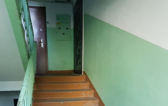 двери, лестница