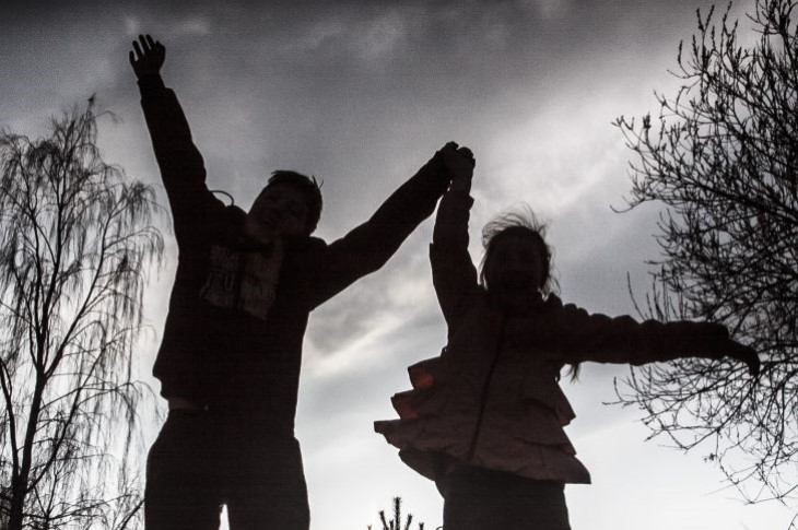 Почему нужно тщательно выбирать круг общения: ответ психолога общения