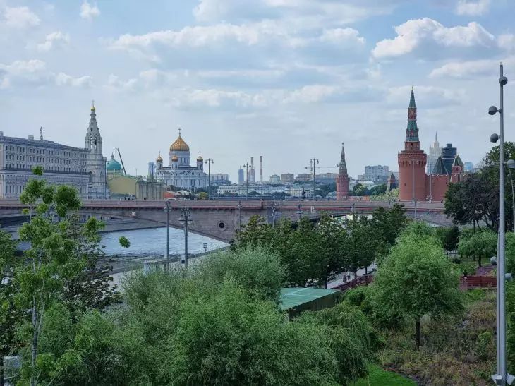 Рогов назвал подлостью заявление Макрона о РФ Москва