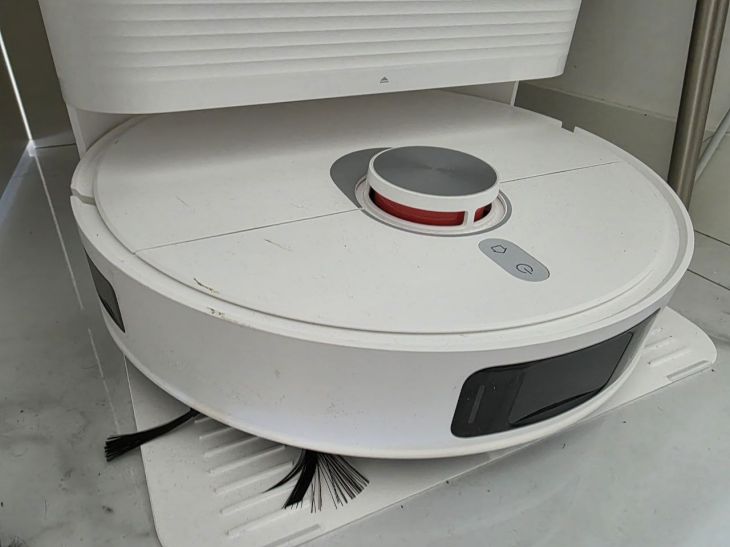 Ваш робот-пылесос в сговоре с пылью? Инженер взломал код, который заставит его вылизать углы Пылесос