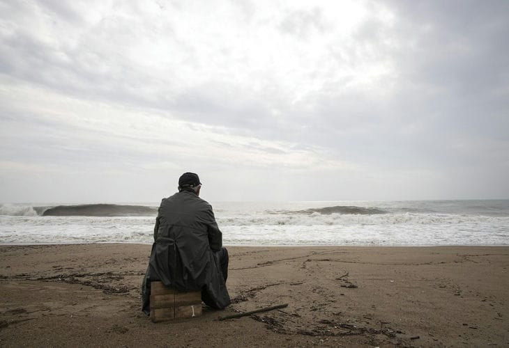 Устали от одиночества? Этот простой лайфхак заставит людей к вам тянуться: работает в любом возрасте одиночество