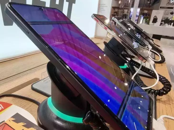 Скрытая кнопка в Android: вы все это время жили в неведении телефон