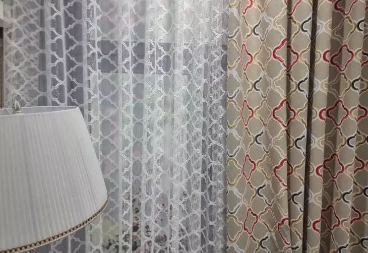 Как преобразить интерьер с помощью штор: выберите этот цвет — и комната заиграет по-новому шторы