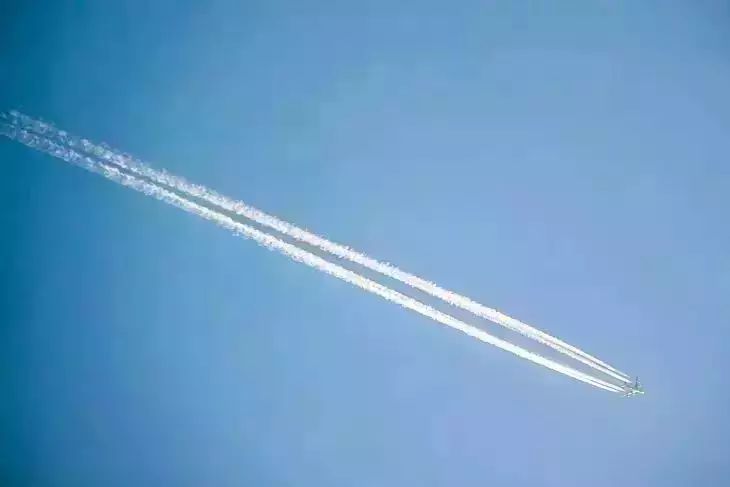 Алиев: Баку подаст иски против России из-за крушения самолета AZAL самолет