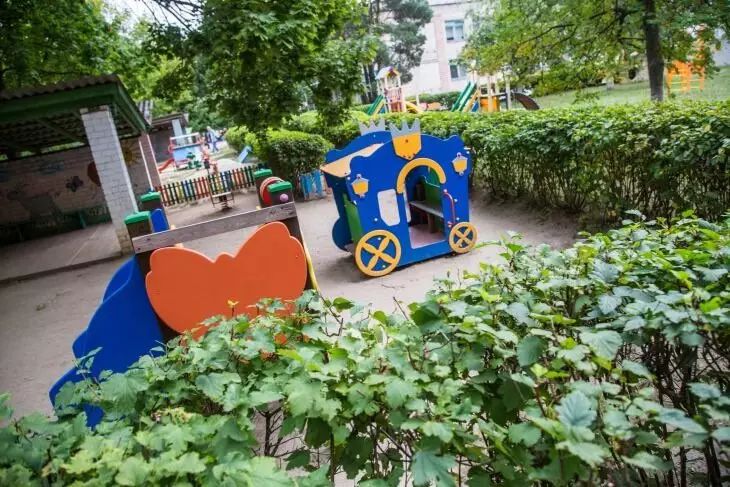 Любовь к детям важнее карьеры: как бывший бухгалтер нашла счастье в детском саду и удивила подруг сад