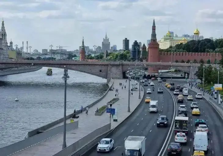 В Москве в аварии с Lamborghini погибли 2 человека автомобиль