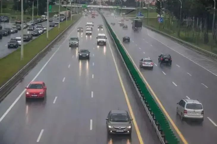 Турция подняла налоги на импорт авто вне ЕС: новые допсборы вступили в силу автомобиль