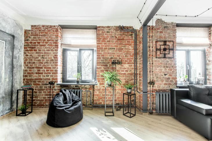 Почему акцентная стена больше не работает: неочевидные альтернативы от дизайнеров комната