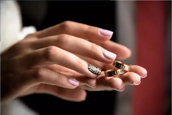 72-летняя Елена Проклова получила предложение от бывшего мужа кольцо