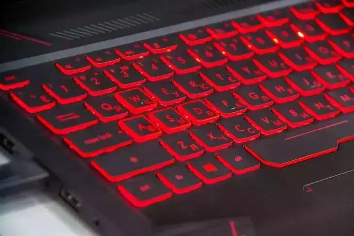 Вымогатель DroidLock блокирует Android-смартфоны: полный контроль без шифрования и требование выкупа компьютер