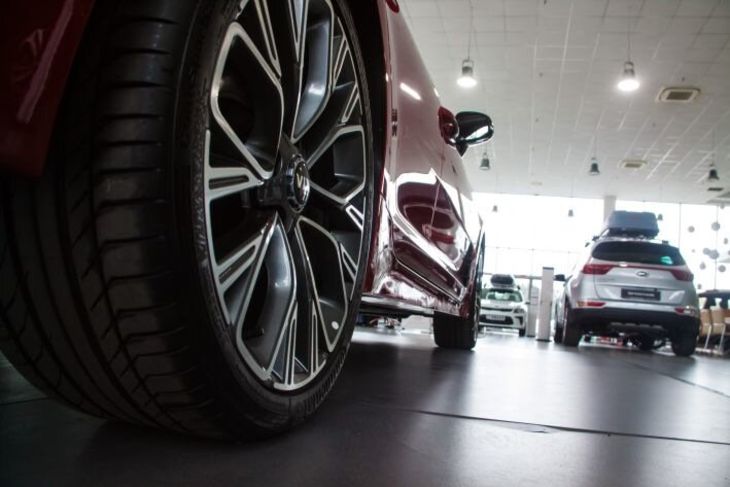 Названы самые дешевые автомобили в январе 2026 года: начальные цены заметно выросли автомобиль