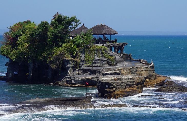 Слава показала откровенное видео с отдыха на Бали: «Пьяная мать — горе семье» Бали