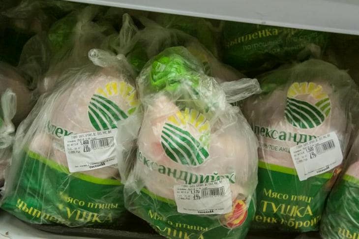 Зачем разделывать курицу самостоятельно: что скрывается под пластиковой упаковкой курица