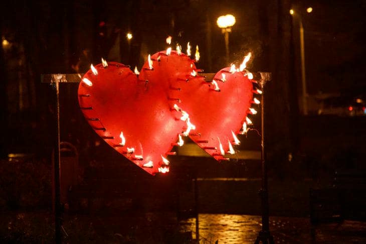 Что происходит, когда любовь становится привычкой: как отличить комфортную стабильность от эмоциональной комы любовь