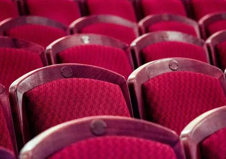 В Москве отменили премьеру спектакля по Бродскому после скандала в соцсетях театр