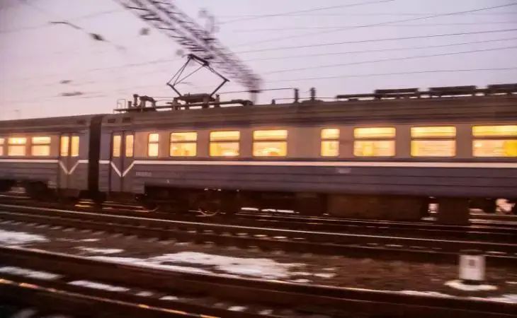 В Ярославской области задержали 10 поездов: отставание до 4 часов поезд