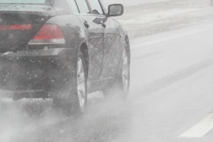 «Автодор» с 2 марта 2026 года поднял тарифы на платных дорогах: что изменится автомобиль