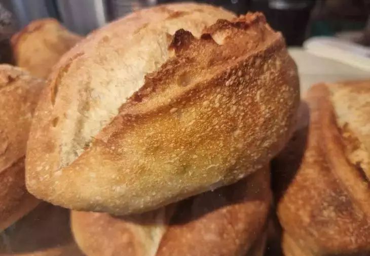 Белый хлеб по-новому: с 1 апреля 2026 года в России действует обновленный ГОСТ хлеб