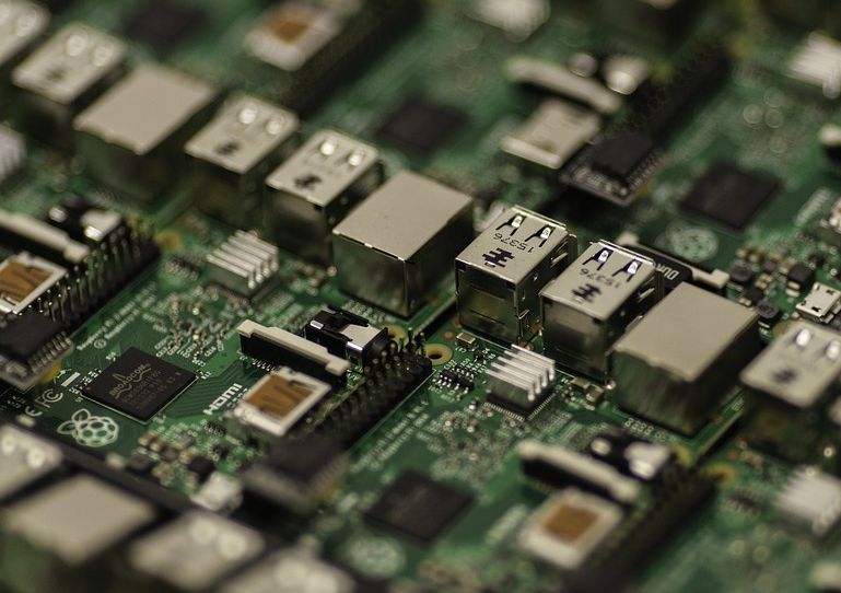 100-200 ГВт только для роботов: Маск запускает крупнейший в мире завод чипов чип