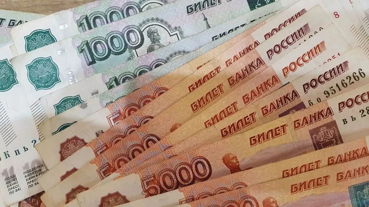 Россияне вернули в оборот 55 миллионов монет на 252 миллиона рублей российский рубль