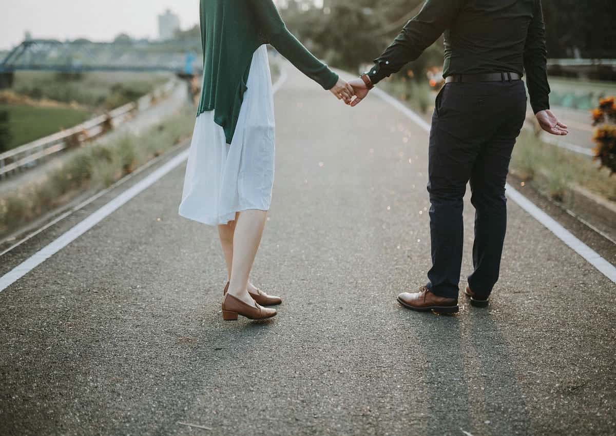Что будет, если признаться в слабости первой пара влюбленных