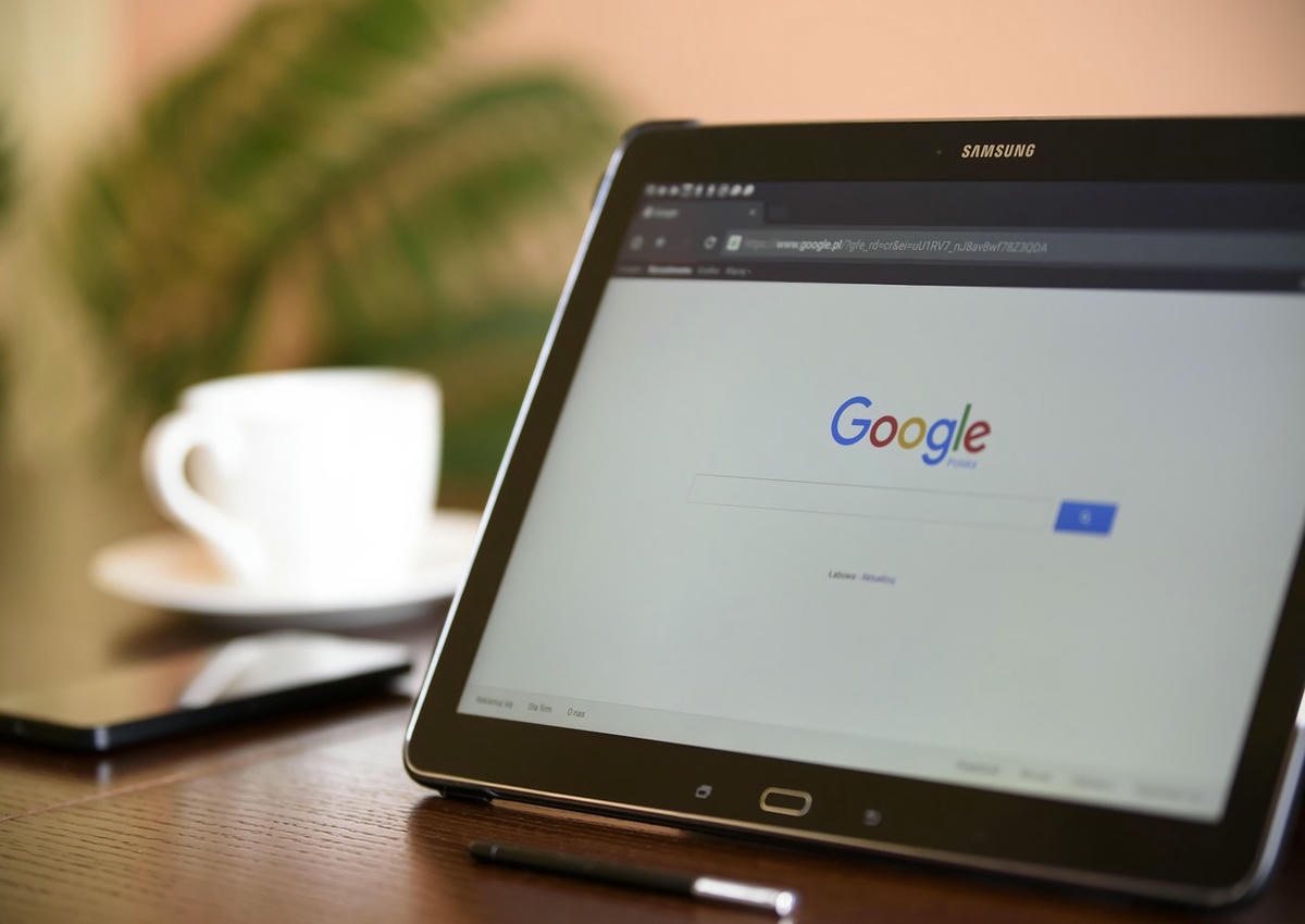 В браузерах Chrome, Edge и Opera нашли критическую уязвимость, которая не исправлена более двух лет рабочий стол