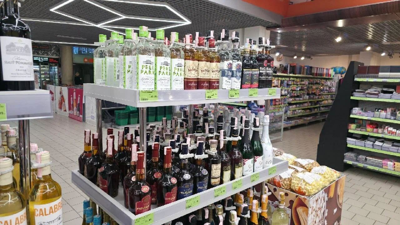 Роспотребнадзор приостановил продажу алкоголя из Армении алкогольный напиток