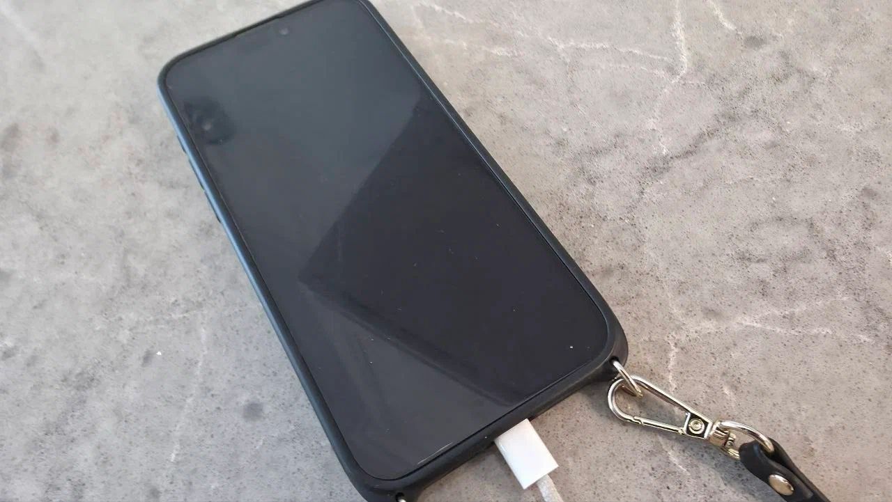 Samsung Galaxy S26 и S26 Plus взломали через уязвимость мобильный телефон