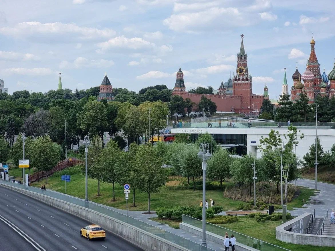Москва приходит в себя после рекордного ливня: как город преодолел последствия стихии улица Москвы