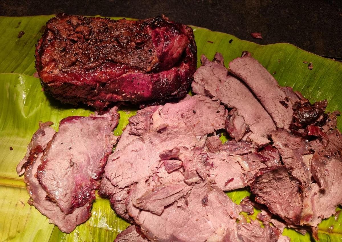 Секретный ингредиент, превращающий жесткое мясо в нежное за 15 минут: что скрывают шеф-повара мясо