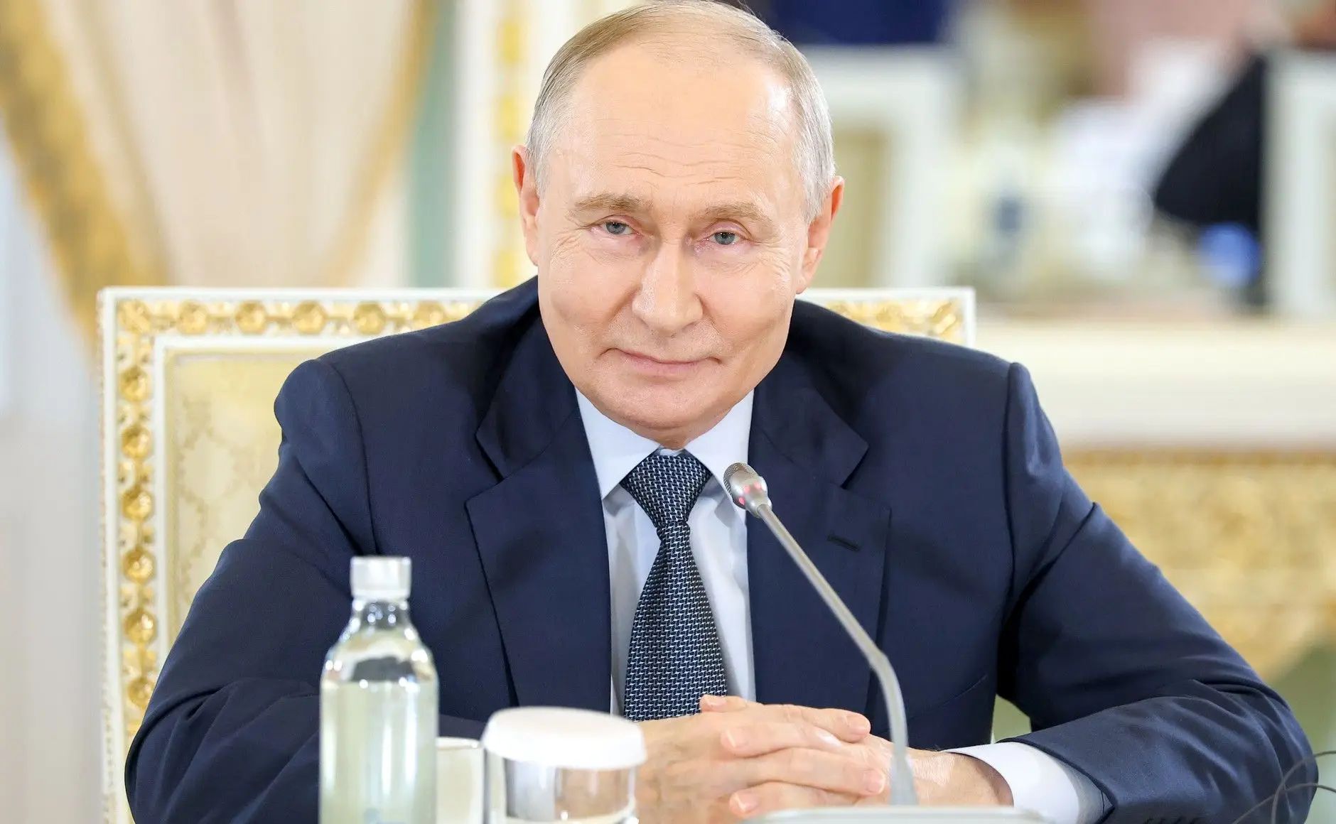 Путин обозначил фундаментальные основы национального единства России Владимир Путин