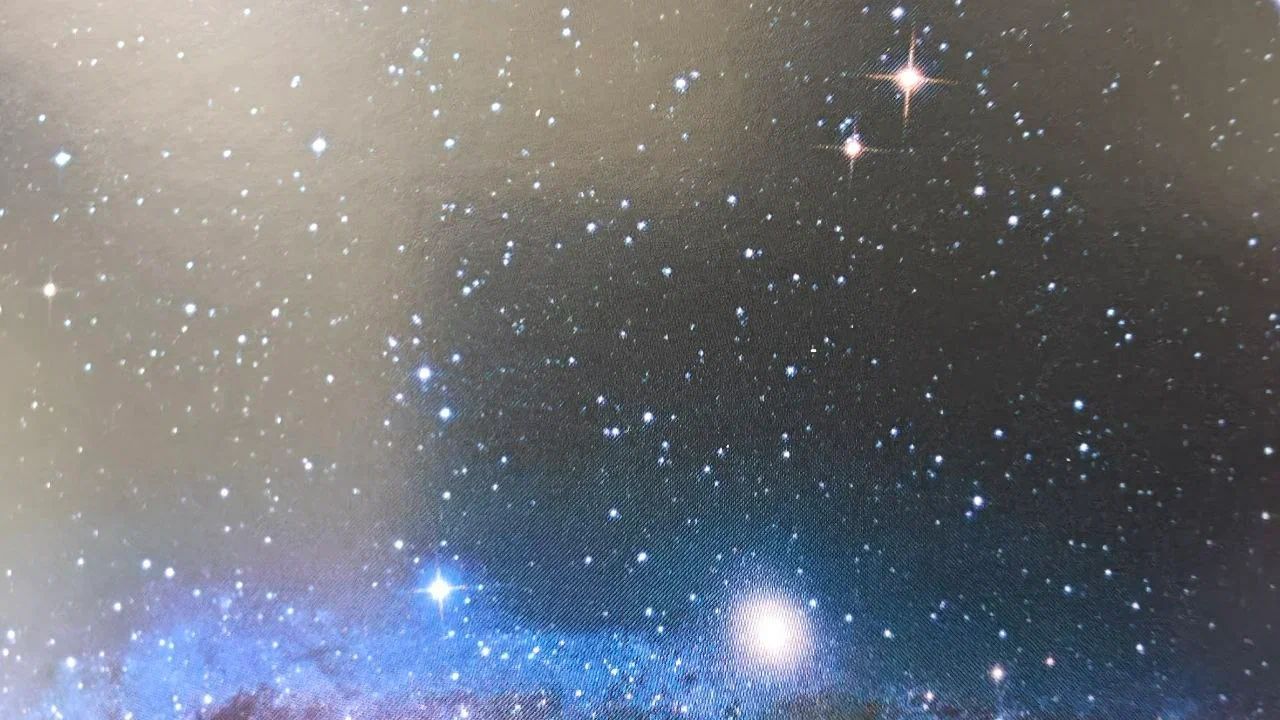 Гравитационный коллапс может порождать «вселенные-малышки» вместо чёрных дыр звездное небо