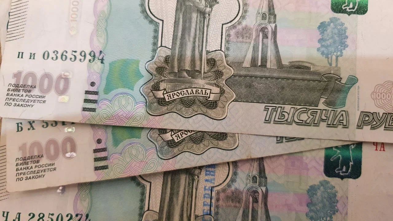 Россиянам сообщили об изменении условий выдачи микрозаймов с июля российский рубль