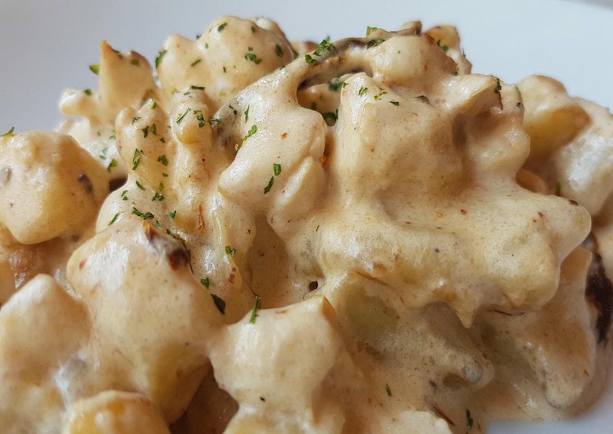 Соус бешамель, как у французского шефа: почему он с комками и как добиться идеальной гладкости еда в тарелке