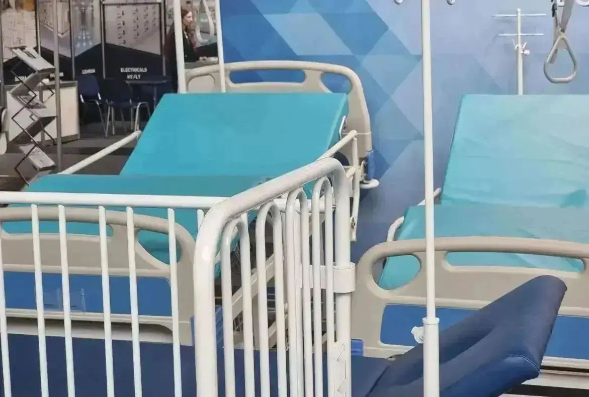 Самозанятые с 1 августа получают первые выплаты по больничным: сколько платят за день палата больницы