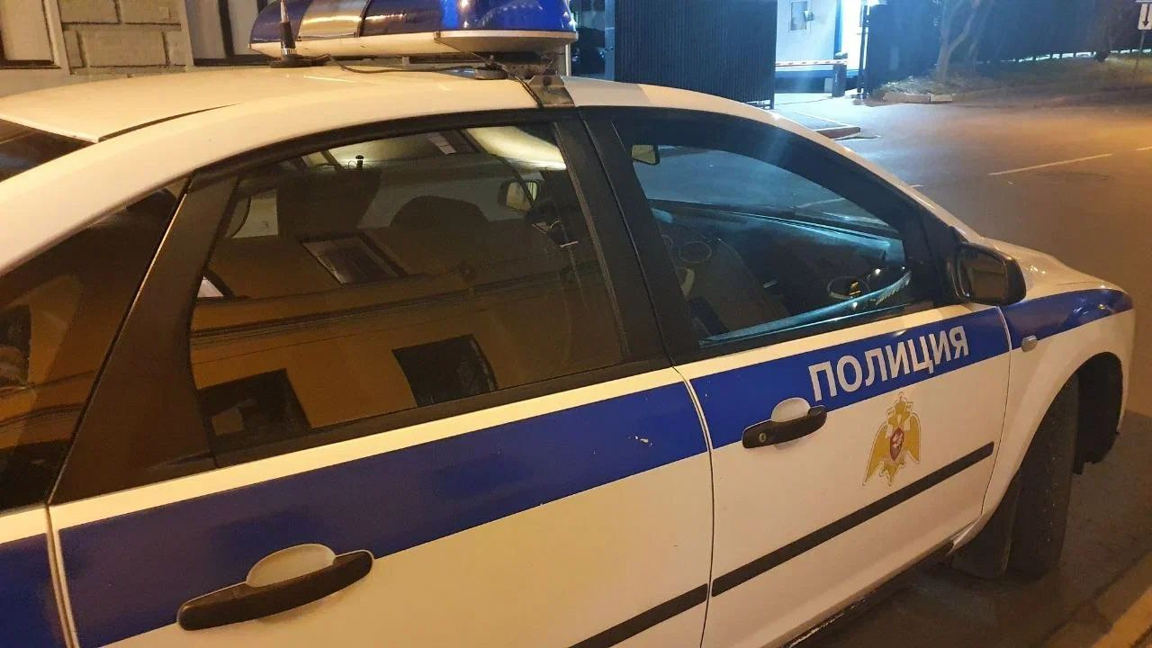 Завершено расследование дела о наркотиках против 23-летнего жителя Новороссийска автомобиль полиции